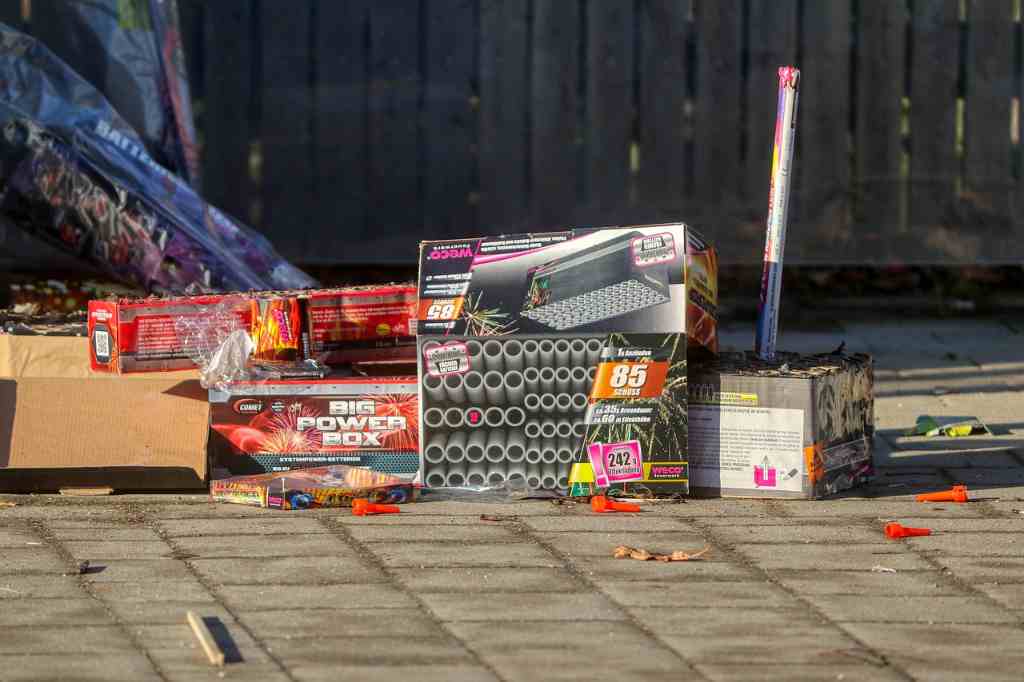 fireworks safety tips, fireworks safety, fire prevention